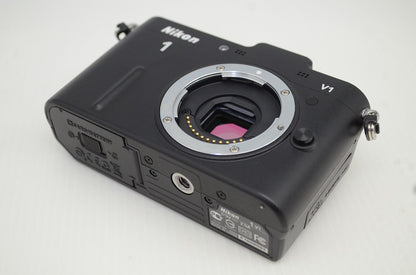 美品 Nikon ニコン 1 V1 ボディ ミラーレス一眼カメラ ブラック 251104x