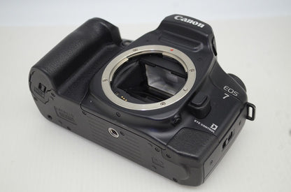 Canon キヤノン EOS 7 ボディ フィルム一眼レフカメラ 251106k