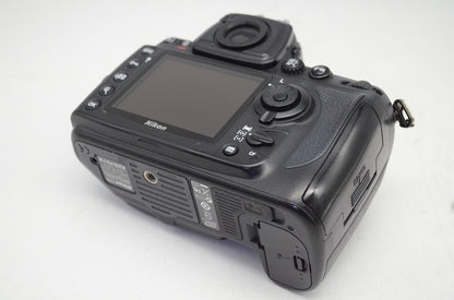 Nikon ニコン D700 ボディ デジタル一眼レフカメラ 250904ae