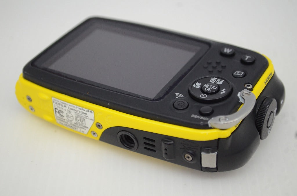 FUJIFILM フジフィルム FinePix XP70 コンパクトデジタルカメラ イエロー 251105p