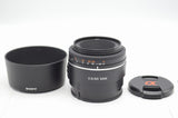 美品 SONY ソニー 85mm F2.8 SAM SAL85F28 MINOLTA αマウント 単焦点レンズ フード付 250213o