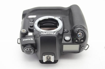 良品 FUJIFILM フジフィルム FinePix S3 Pro ボディ デジタル一眼レフカメラ 250905y