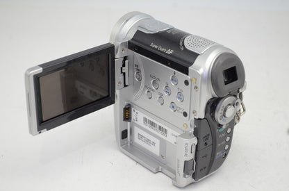 Canon キヤノン iVIS HV10 デジタルビデオカメラ シルバー 250905i