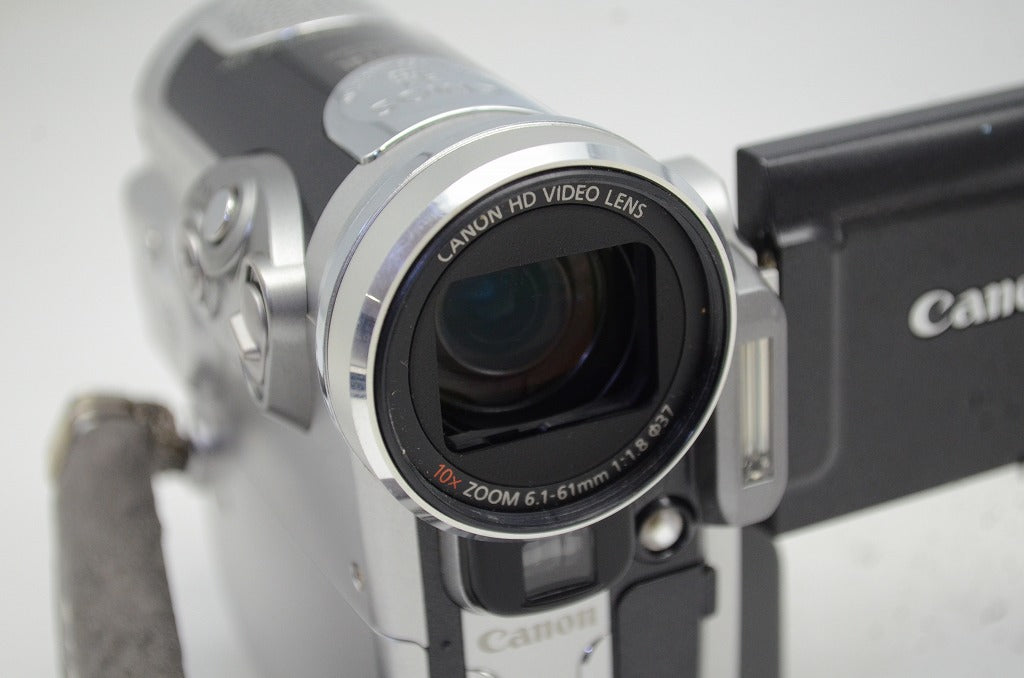 Canon キヤノン iVIS HV10 デジタルビデオカメラ シルバー 250905i
