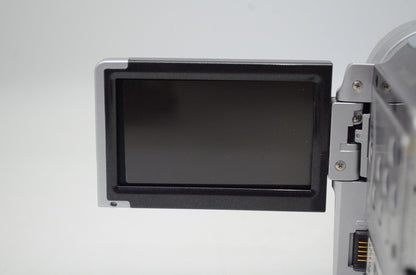 Canon キヤノン iVIS HV10 デジタルビデオカメラ シルバー 250905i