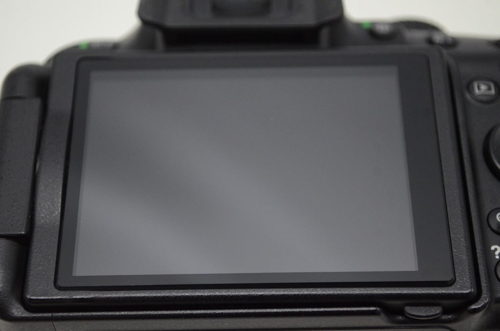 良品 Nikon ニコン D5200 ボディ デジタル一眼レフカメラ 251107b