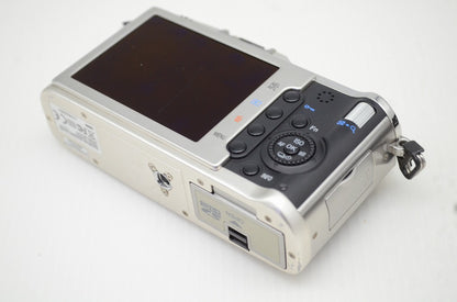 訳あり品 OLYMPUS オリンパス PEN E-P1 ボディ ミラーレス一眼カメラ シルバー 251113a