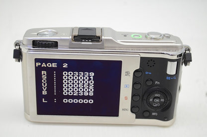 訳あり品 OLYMPUS オリンパス PEN E-P1 ボディ ミラーレス一眼カメラ シルバー 251113a