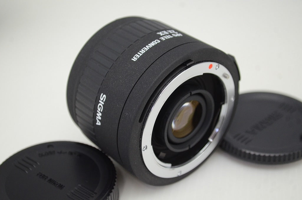 美品 SIGMA シグマ APO TELE CONVERTER 2X EX テレコンバーター Nikon ニコン Fマウント ケース付 251110c