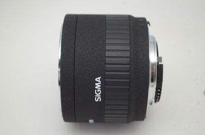 美品 SIGMA シグマ APO TELE CONVERTER 2X EX テレコンバーター Nikon ニコン Fマウント ケース付 251110c