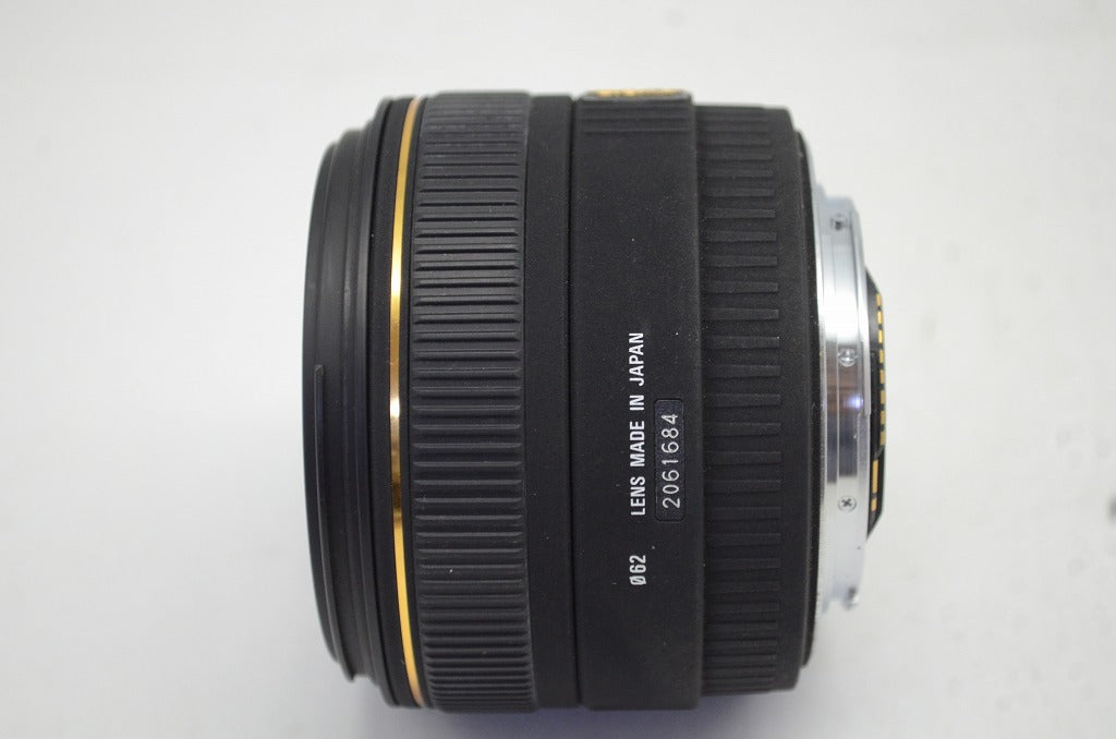 訳あり品 SIGMA シグマ 30mm F1.4 EX DC HSM Canon EFマウント 単焦点レンズ フード付 250911n