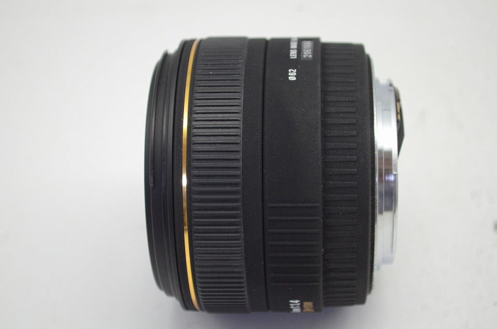 訳あり品 SIGMA シグマ 30mm F1.4 EX DC HSM Canon EFマウント 単焦点レンズ フード付 250911n