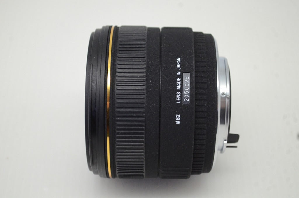 良品 SIGMA シグマ 30mm F1.4 EX DC PENTAX ペンタックス Kマウント APS-C 単焦点レンズ フード付 251110h