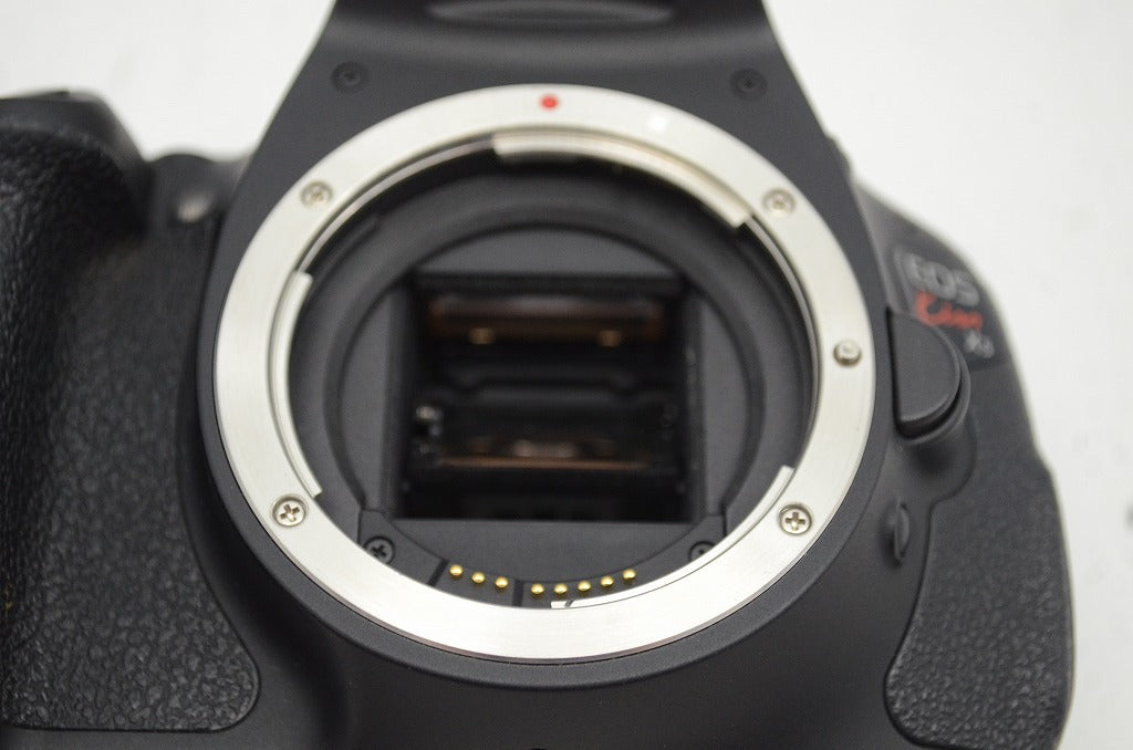 良品 Canon キヤノン EOS Kiss X5 ボディ デジタル一眼レフカメラ 250910d