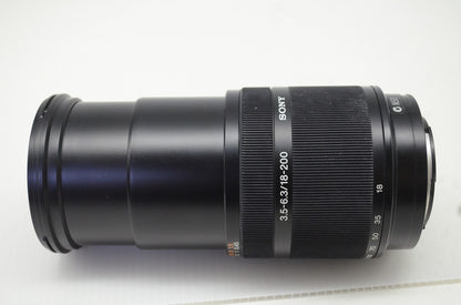 SONY ソニー DT 18-200mm F3.5-6.3 SAL18200 MINOLTA ミノルタ αマウント APS-C ズームレンズ フード付 251118j