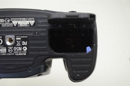 SONY ソニー α100 DSLR-A100 ボディ デジタル一眼レフカメラ 251118i