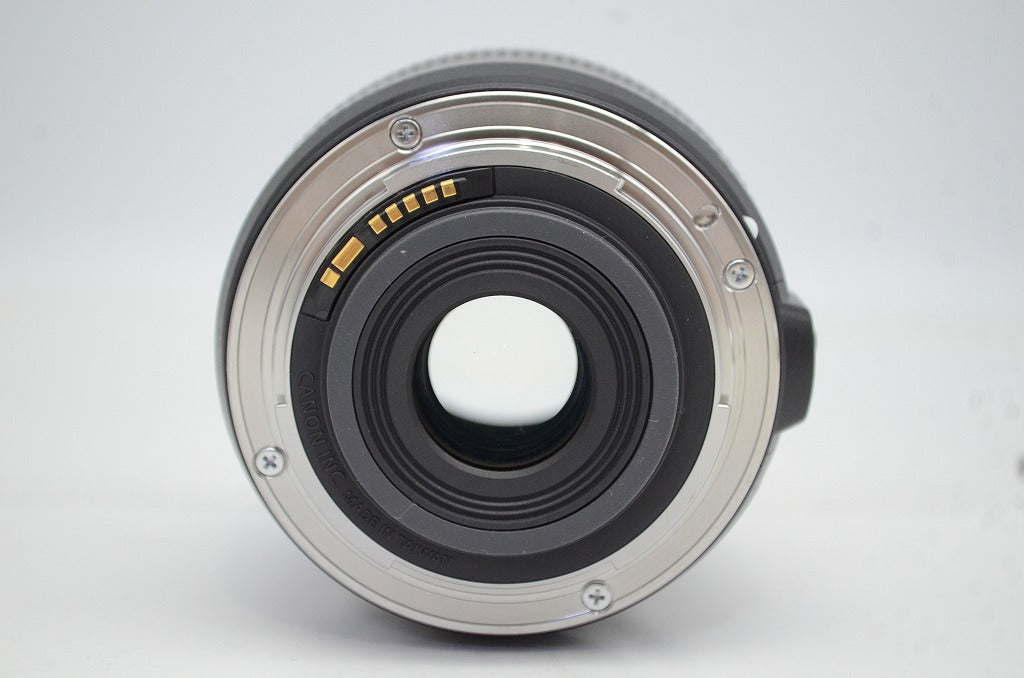 Canon キヤノン EF-S 60mm F2.8 MACRO USM APS-C 単焦点レンズ フード ポーチ付 250910j