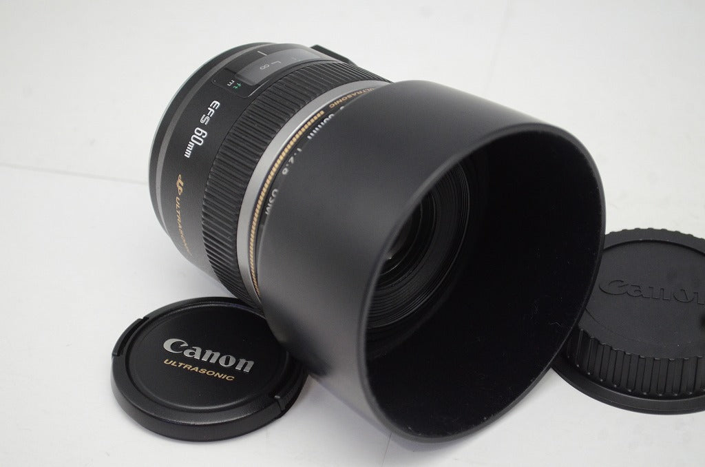 Canon キヤノン EF-S 60mm F2.8 MACRO USM APS-C 単焦点レンズ フード ポーチ付 250910j