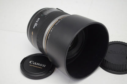 Canon キヤノン EF-S 60mm F2.8 MACRO USM APS-C 単焦点レンズ フード ポーチ付 250910j