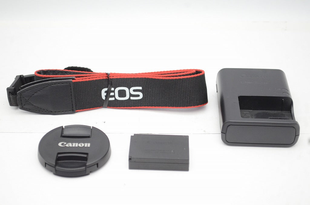 美品 Canon キヤノン EOS Kiss X7 + EF-S 18-55 IS STM レンズキット デジタル一眼レフカメラ 250910r