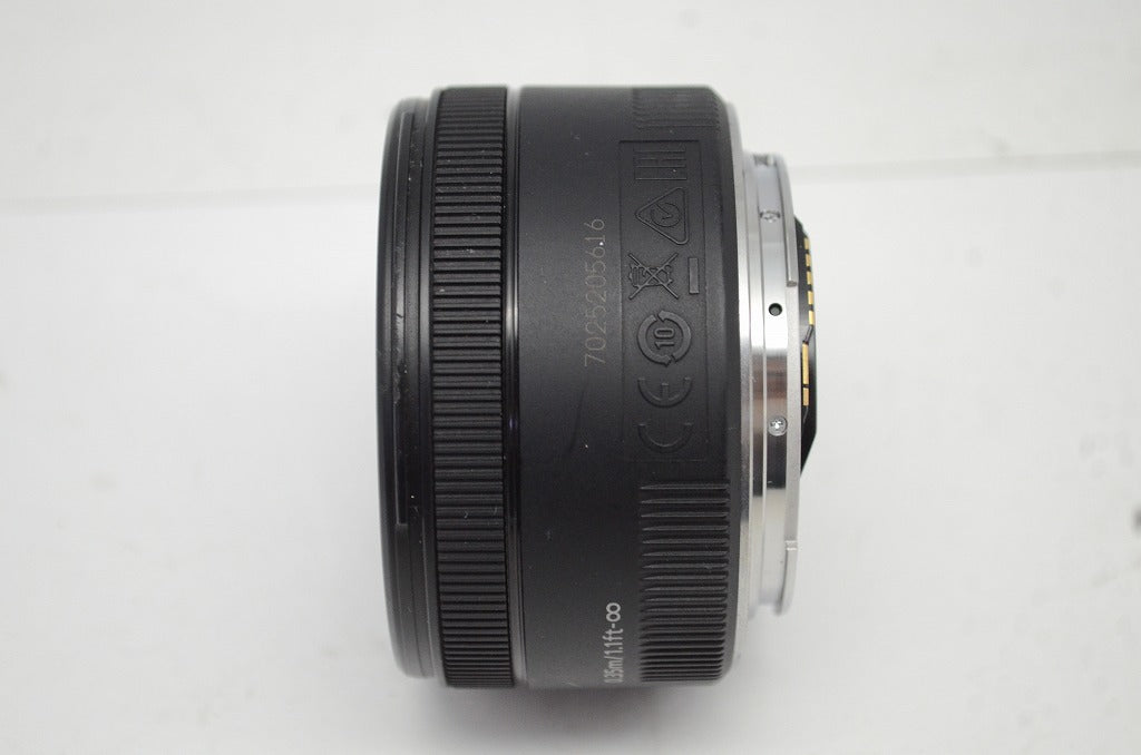 Canon キヤノン EF 50mm F1.8 STM フルサイズ 単焦点レンズ 250911c