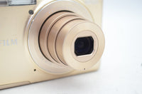 FUJIFILM フジフイルム FinePix JX700 コンパクトデジタルカメラ ゴールド 250301h