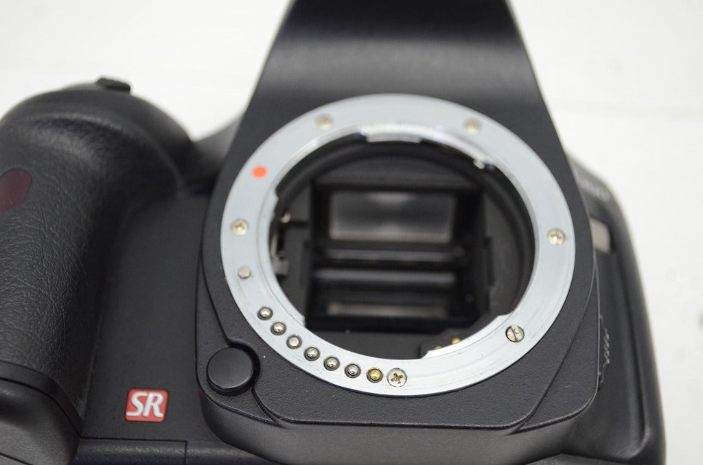 良品 PENTAX ペンタックス K200D ボディ デジタル一眼レフカメラ 250915q