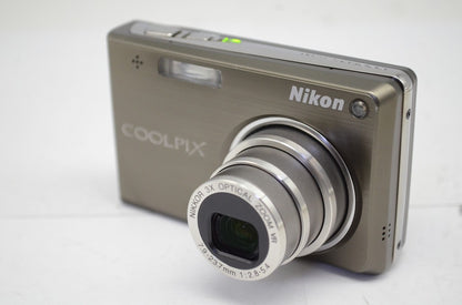 Nikon ニコン COOLPIX S700 コンパクトデジタルカメラ アーバンブラック 元箱付 250915i