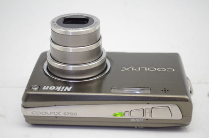 Nikon ニコン COOLPIX S700 コンパクトデジタルカメラ アーバンブラック 元箱付 250915i