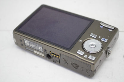 Nikon ニコン COOLPIX S700 コンパクトデジタルカメラ アーバンブラック 元箱付 250915i