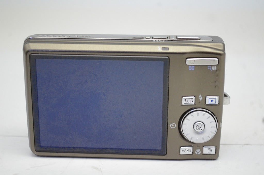 Nikon ニコン COOLPIX S700 コンパクトデジタルカメラ アーバンブラック 元箱付 250915i