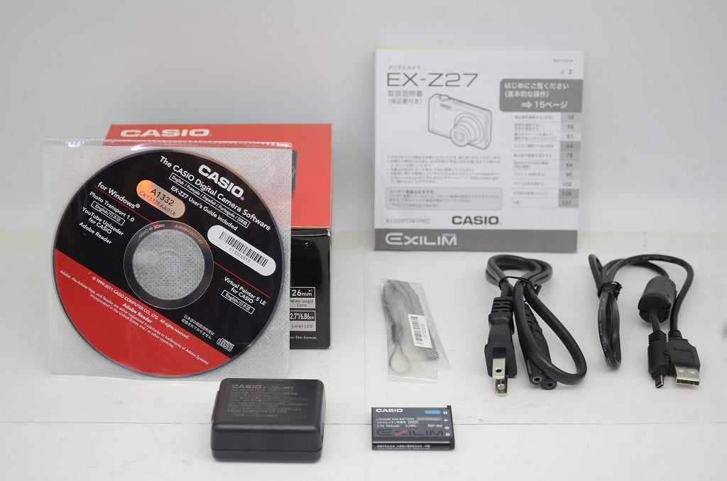 美品 CASIO カシオ EXILIM EX-Z27 コンパクトデジタルカメラ シルバー 元箱付 250912f