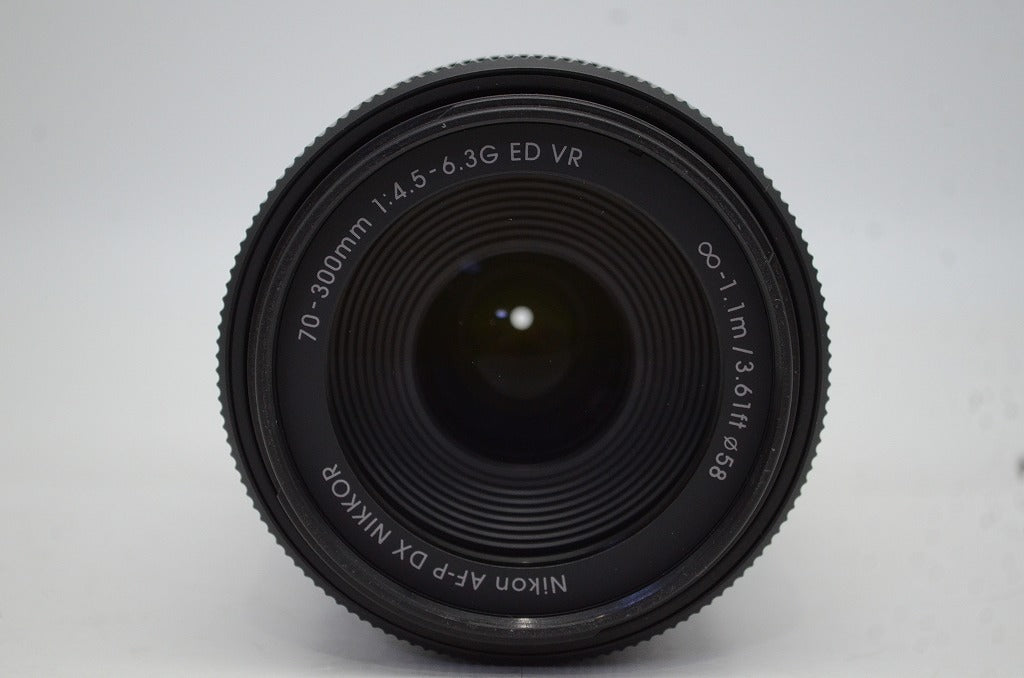 美品 Nikon ニコン AF-P DX NIKKOR 70-300mm F4.5-6.3G ED VR APS-C ズームレンズ 250912k