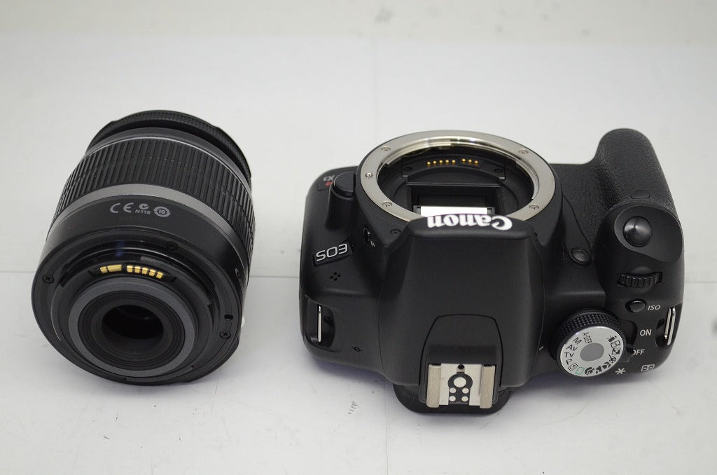 Canon EOS Kiss X3 レンズキット EF-S 18-55mm F3.5-5.6 IS デジタル一眼レフカメラ 元箱付 250912j