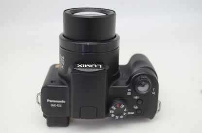 Panasonic パナソニック LUMIX DMC-FZ5 デジタルカメラ 251119a
