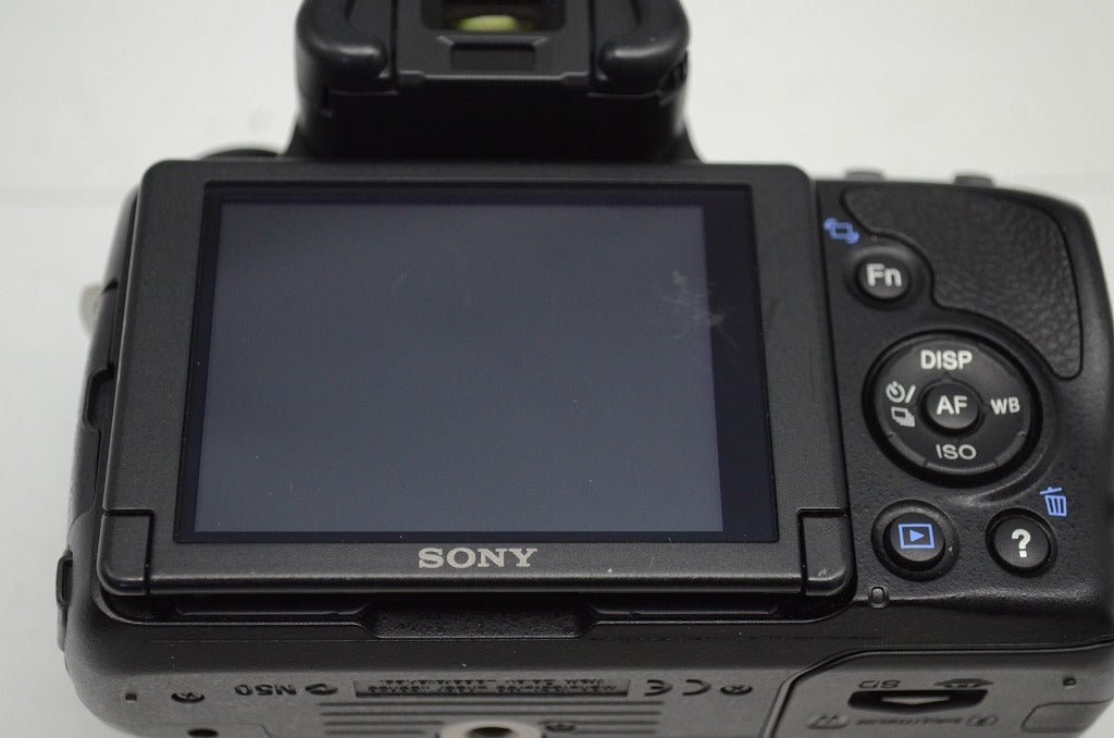 良品 SONY ソニー SLT-A37Y ダブルズームレンズキット デジタル一眼レフカメラ 元箱付 250917c