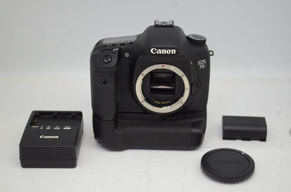 良品 Canon キヤノン EOS 7D + BG-E7 デジタル一眼レフカメラ 250915a