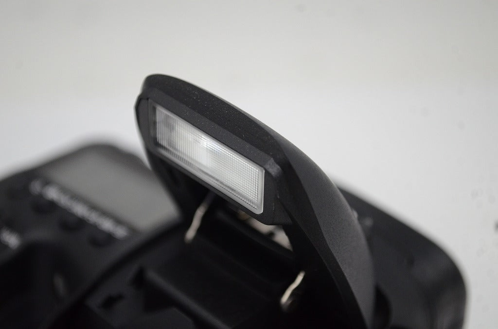 良品 Canon キヤノン EOS 7D + BG-E7 デジタル一眼レフカメラ 250915a