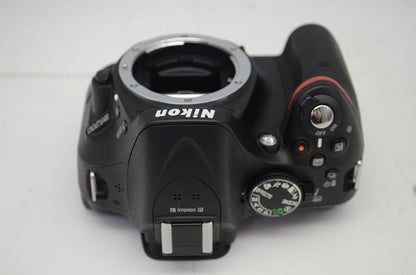 美品 Nikon D5200 ボディ ニコン デジタル一眼レフカメラ ブラック 250916p