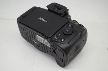 美品 Nikon D5200 ボディ ニコン デジタル一眼レフカメラ ブラック 250916p