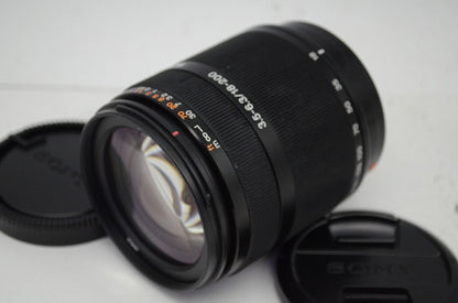 SONY DT 18-200mm F3.5-6.3 SAL18200 MINOLTA ミノルタ αマウント APS-C ズームレンズ フード付 250918a