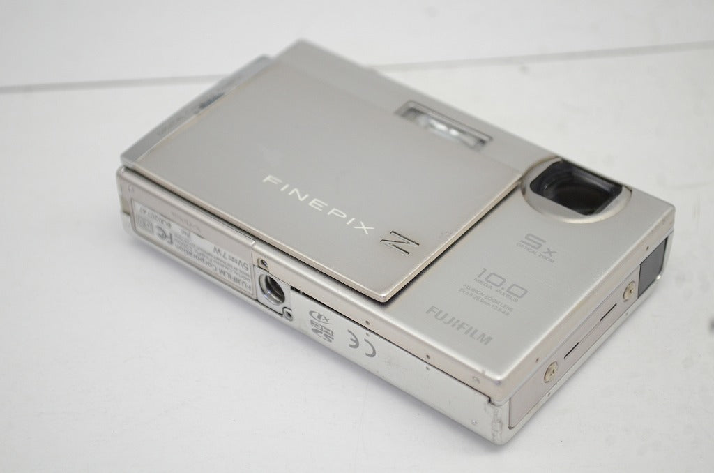 訳あり品 FUJIFILM フジフィルム FinePix Z200fd コンパクトデジタルカメラ シルバー 元箱付 250919b