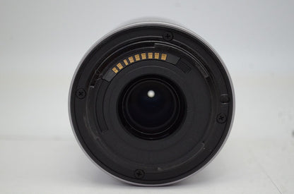 良品 Canon EF-M 55-200mm F4.5-6.3 IS STM キヤノン ミラーレス用 APS-C ズームレンズ 別売フード付 250919k