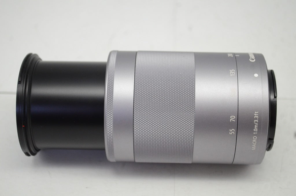 良品 Canon EF-M 55-200mm F4.5-6.3 IS STM キヤノン ミラーレス用 APS-C ズームレンズ 別売フード付 250919k