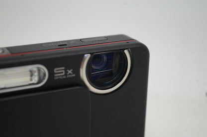 美品 FUJIFILM フジフィルム FinePix Z300 コンパクトデジタルカメラ ブラック 250919q