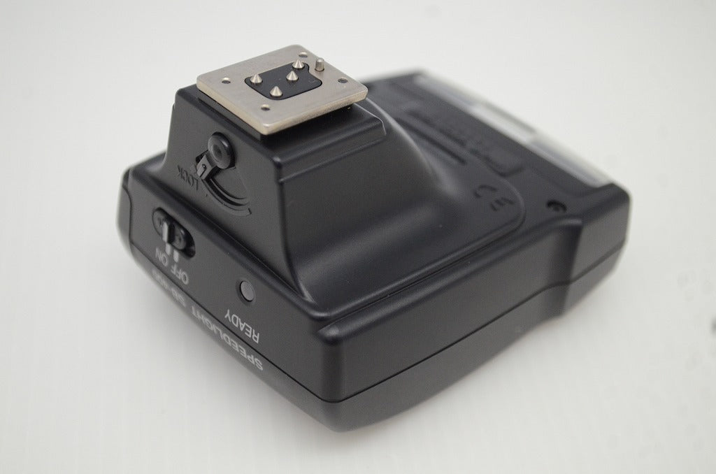美品 Nikon ニコン ストロボ SB-400 SPEED LIGHT 251123d
