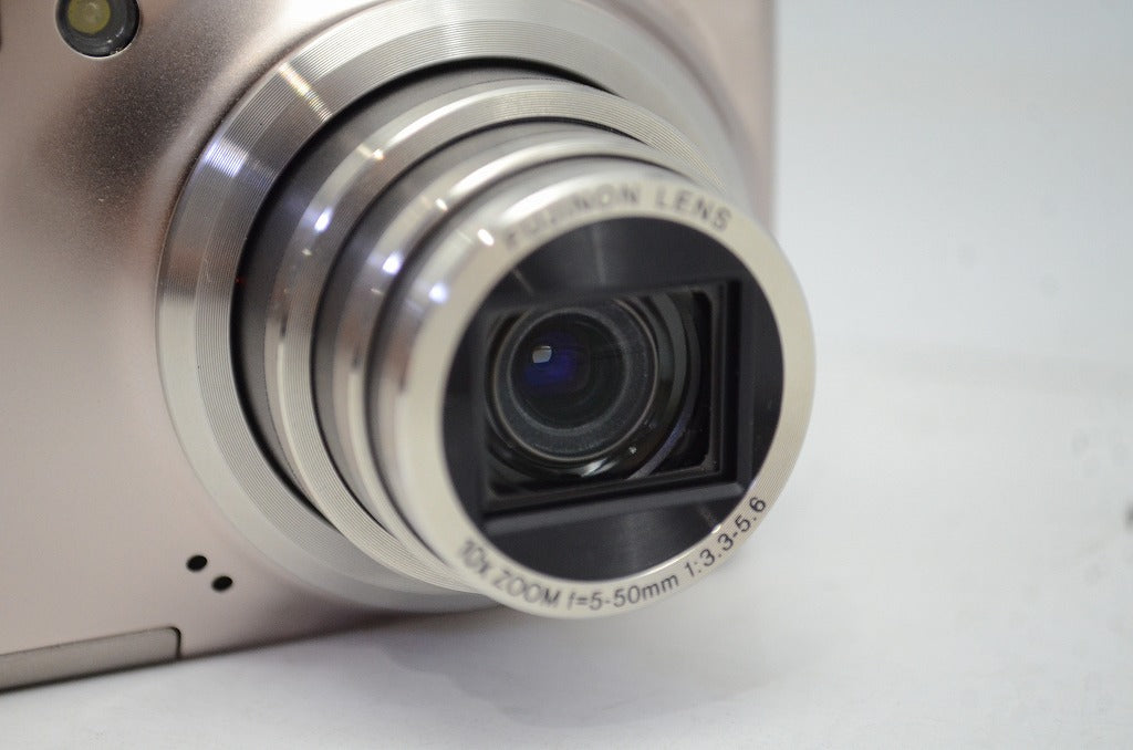 美品 FUJIFILM フジフィルム FinePix F80EXR コンパクトデジタルカメラ シルバー 250924v