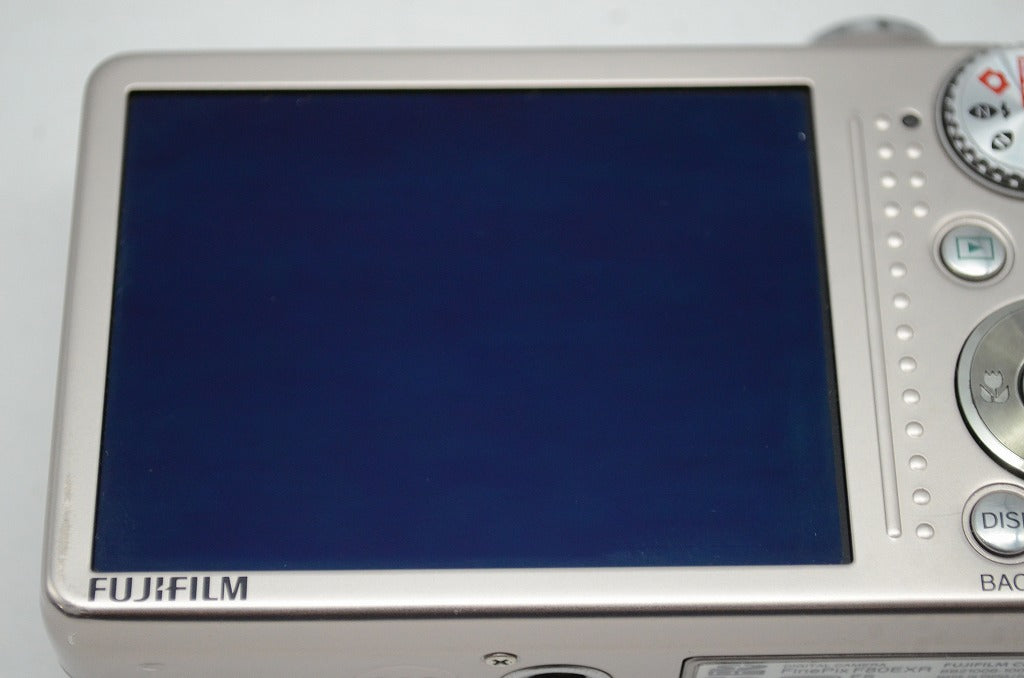 美品 FUJIFILM フジフィルム FinePix F80EXR コンパクトデジタルカメラ シルバー 250924v