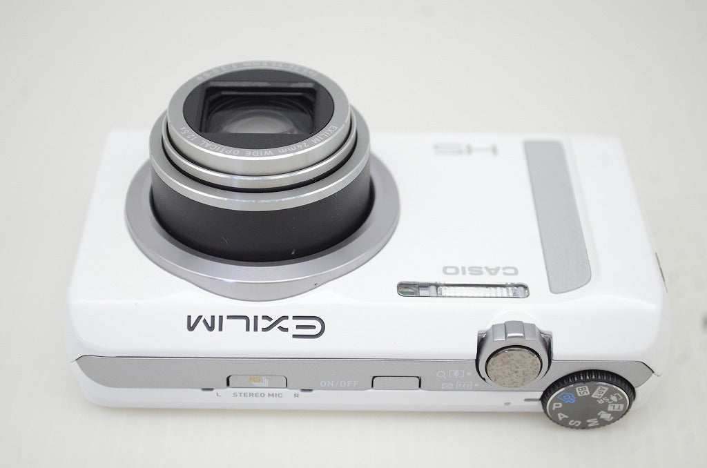 美品 CASIO カシオ HIGH SPEED EXILIM EX-ZR500 コンパクトデジタルカメラ ホワイト 251126w