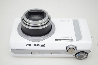 美品 CASIO カシオ HIGH SPEED EXILIM EX-ZR500 コンパクトデジタルカメラ ホワイト 251126w
